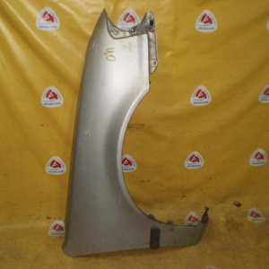 Крыло TOYOTA Carib/Sprinter AE11# перед, прав