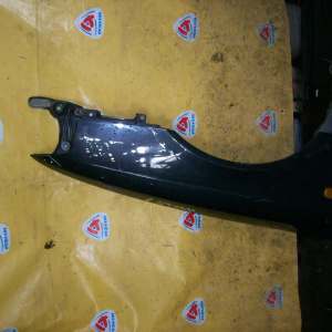 Крыло TOYOTA Vista SV40 перед, прав h/t