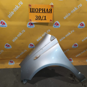 Крыло Toyota Vitz/Yaris NCP10 перед, лев