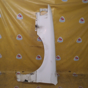 Крыло MITSUBISHI Galant E33A перед, лев