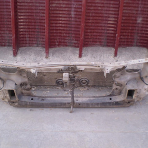 Рамка радиатора Toyota Camry SV20