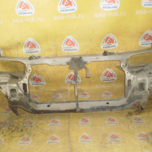 Рамка радиатора TOYOTA Camry/Vista SV40 53205-32050