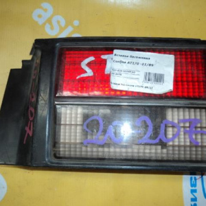 Вставка между стопов TOYOTA Corona AT170 R