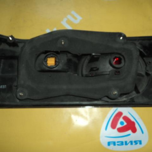 Вставка между стопов TOYOTA Vista SV50 32-176 L дефект стекла