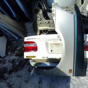 Крыло Daihatsu Pyzar G303G '1996-1998 перед, лев г..210-51635