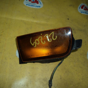 Повторитель в бампер TOYOTA лев Mark II GX80 linz