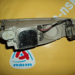 Туманка NISSAN R Presea '1991