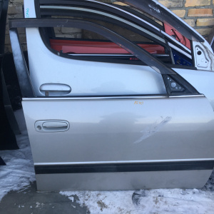 Дверь боковая TOYOTA Carib/Corolla/Sprinter AE110 перед, прав (цена за голое железо)