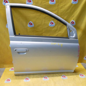 Дверь боковая TOYOTA Vitz /Platz NCP10 перед, прав 5door (цена за голое железо)