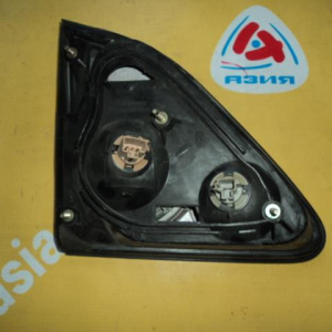 Вставка между стопов TOYOTA Harrier MCU15 R