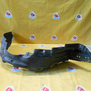 Подкрылок TOYOTA Caldina/Corona AT190 перед, прав