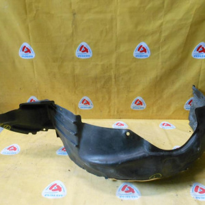 Подкрылок Toyota Corolla Ceres/Sprinter Marino AE101 перед, лев