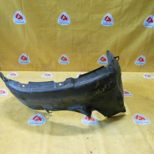Подкрылок TOYOTA Mark II/Chaser/Cresta GX90 перед, прав