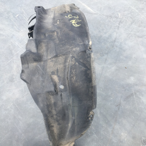 Подкрылок NISSAN Pulsar N15 перед, прав 63842-0N000
