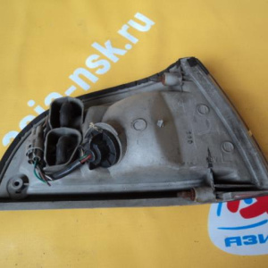 Габарит TOYOTA L Lite Ace '1993 деф.стекла