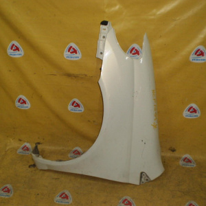 Крыло TOYOTA Platz NCP12 '1999-2002 перед, лев