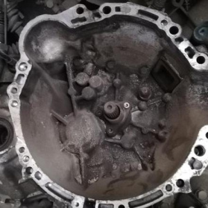 МКПП Toyota 1NT 3030006520 передний привод 5 ступ  без задней крышки Corolla II/Corsa/Tercel NL50 '1994-1999
