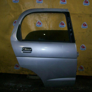 Дверь боковая Daihatsu Terios J100G зад, прав цена за голое железо