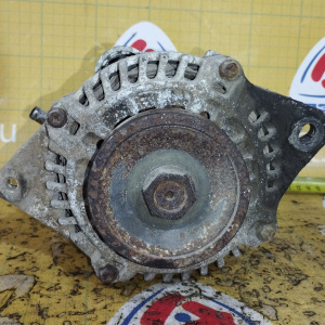 Генератор Mitsubishi 4D68 Chariot/RVR N48W/N28W 2 конт., с вакуумником MD309844 / MD340511 / A3TN1281