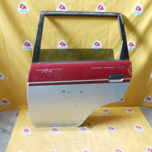 Дверь боковая Daihatsu Pyzar G303G зад, лев (цена за голое железо)