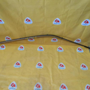 Ветровик TOYOTA Mark II GX100 R