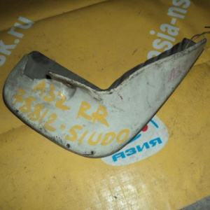 Брызговик NISSAN Cefiro A32 зад, прав
