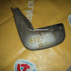 Брызговик NISSAN Cefiro A32 зад, лев