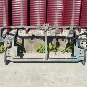 Рамка радиатора TOYOTA Vista/Vista Ardeo SV50/ZZV50 53201-32901