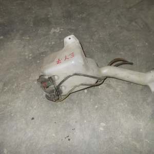 Бачок омывателя Honda EK/MB/EL3/EY7 Civic/Domani/Orthia/Partner (2мотор.)