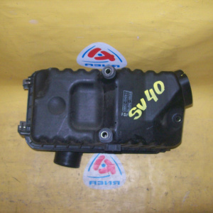 Корпус воздушного фильтра Toyota SV40 3S Camry/Vista 17700-74550