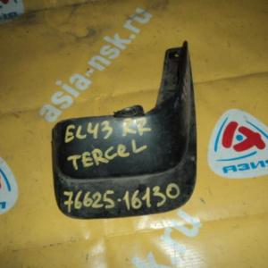 Брызговик Toyota Tercel NL40 зад, прав sedan