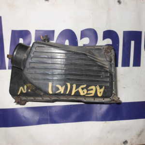 Корпус воздушного фильтра TOYOTA AE91