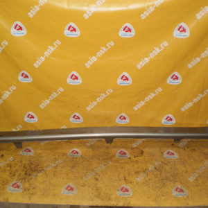 Накладка на порог Nissan Avenir Salut W11 L 76853-WA000