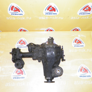 Редуктор Toyota KZN130 Hilux Surf/4Runner F 41/10.  (４．１００)   С вакуумником. Дефект датчиков. 41110-35690