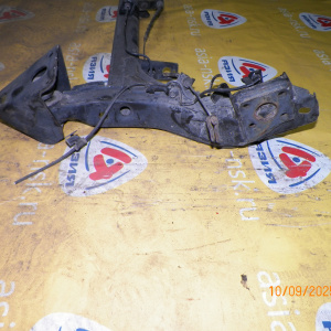 Балка Mazda DW3W/DW5W Demio DRAM. ABS. Нет левой ступицы. R