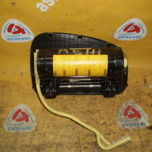 Подушка безопасности TOYOTA Corolla Spacio AE111 пасс  (с зарядом)