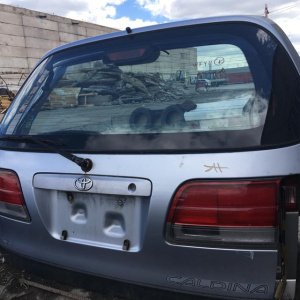 Дверь задняя TOYOTA Caldina ST190 '1996 супер 21-27