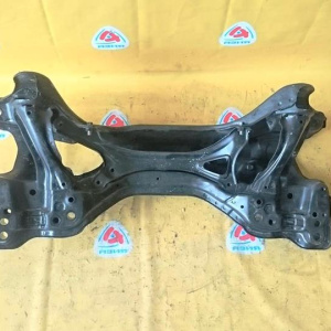 Балка HONDA RD1 CR-V F поперечная под рейку