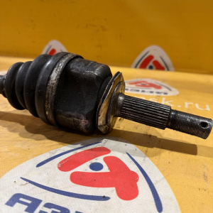 Привод Nissan HR33/ER34/S14/S15/GC35/SC34/HC34/ENR33 Laurel/Skyline/Silvia зад, прав A/T=M/T 39600-35F00