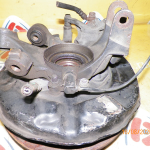 Ступица Toyota JZX100/JZX101/JZX105/GX105/JZS151/JZS153/JZS155/JZS157 Chaser/Cresta/Mark II зад, лев 2WD/4WD ABS.В сборе с диском и суппортом. Под колодки-