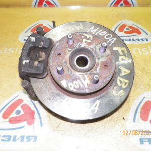 Ступица Toyota M100A/M101A/M110A/M111A Duet перед, лев 2WD/4WD ABSсо ступицы.Диаметр диска-234мм.Суппорт-V16.Диск вентилируемый. В сборе с диском и суппортом