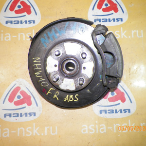 Ступица Toyota NHW10/NHW11 Prius 1NZ-FXE перед, прав ABS. В сборе. Суппорт-(54-22). 43211-47010
