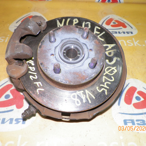 Ступица Toyota SCP10/SCP11/SCP13/NCP10/NCP12/NCP15/NCP16 Vitz/Platz перед, лев 2WD ABS.В сборе.Диаметр диска- 235 мм. Толщина -18 мм. 43212-52010. 43512-5201