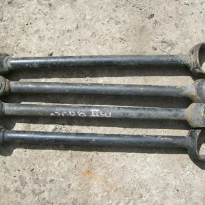 Тяга поперечная Toyota GX90/LX90/SX90/JZX90/JZX93/GX100/GX105/LX100/SX100/JZX100/JZX105/GS150/JZS151 Chaser/Cresta/Mark II R н Регулируемая.
