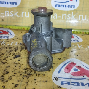 Помпа Mitsubishi 4G15 Libero CD2V КАРБ. 12 VALVE ГРМ с лева MD997609 / MD974649
