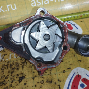 Помпа Mitsubishi 4G15 Libero CD2V КАРБ. 12 VALVE ГРМ с лева MD997609 / MD974649