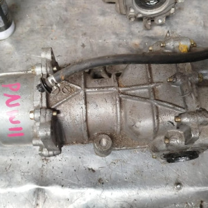 Редуктор Nissan C24/C25/U30/U31/Y11/W11/P12/J31/M12/B30 R Муфта механическая. Алюминиевый. 38300-4N20A, 38300-4N215