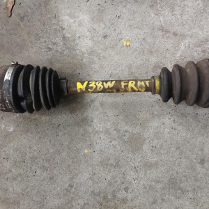 Привод Mitsubishi N38W 4D68-T перед, прав 2WD m/t