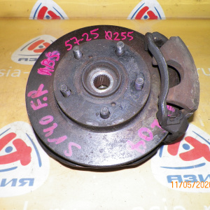 Ступица Toyota SV40/SV41/SV42/CV40 Camry/Vista перед, прав 2WD ABS.В сборе. Диаметр диска-255мм.Толщина-25мм.5*114.Суппорт-(57-25). 43211-32090.43211-32091.43