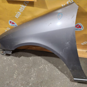 Крыло Nissan AD/Wingroad Y11 '1998-2002 перед, лев